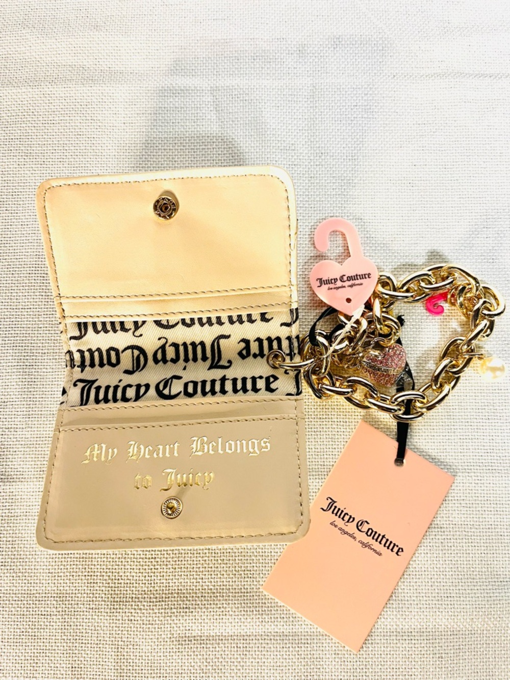 Juicy Couture Wristlet Wallet On A Gold Link Bracelet with Charm - Picture 5 of 6